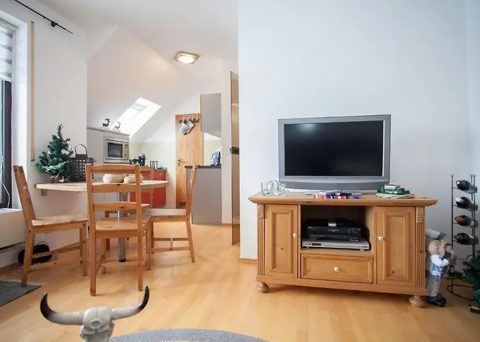 - Feldstrasse 48-k *